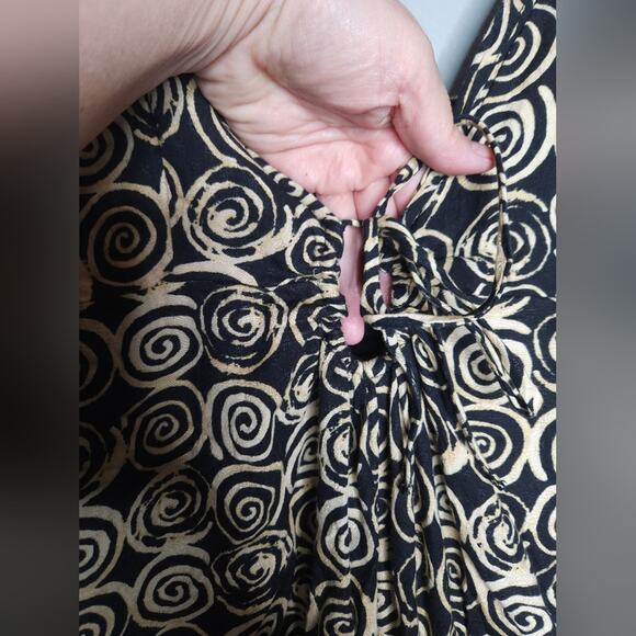 Urban Outfitters Vale Printed baloon Jumpsuit - Picture 7 of 9